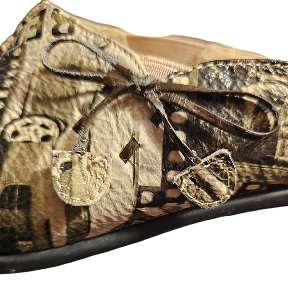 J. Renee Noella Slides - Picture 8 of 12